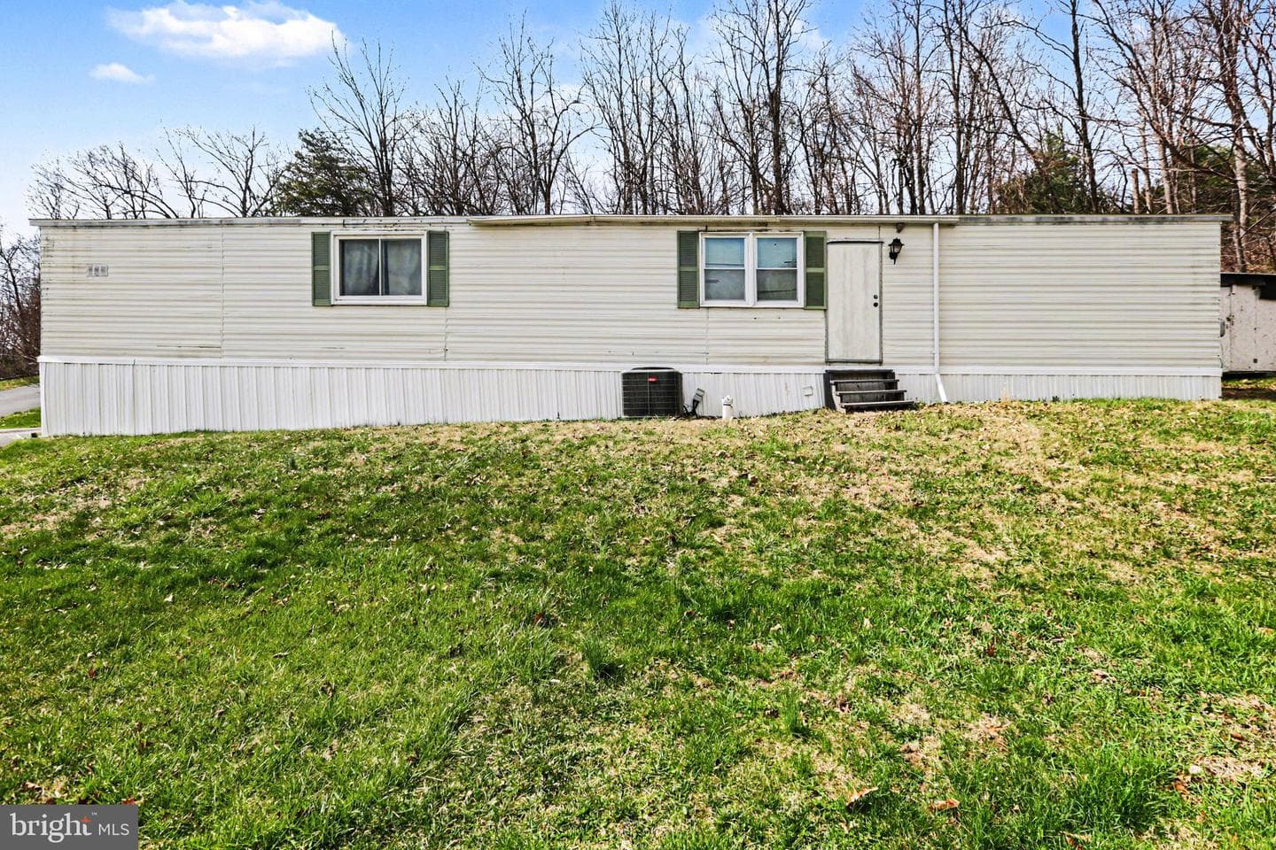 55 Helena Lane photo 19