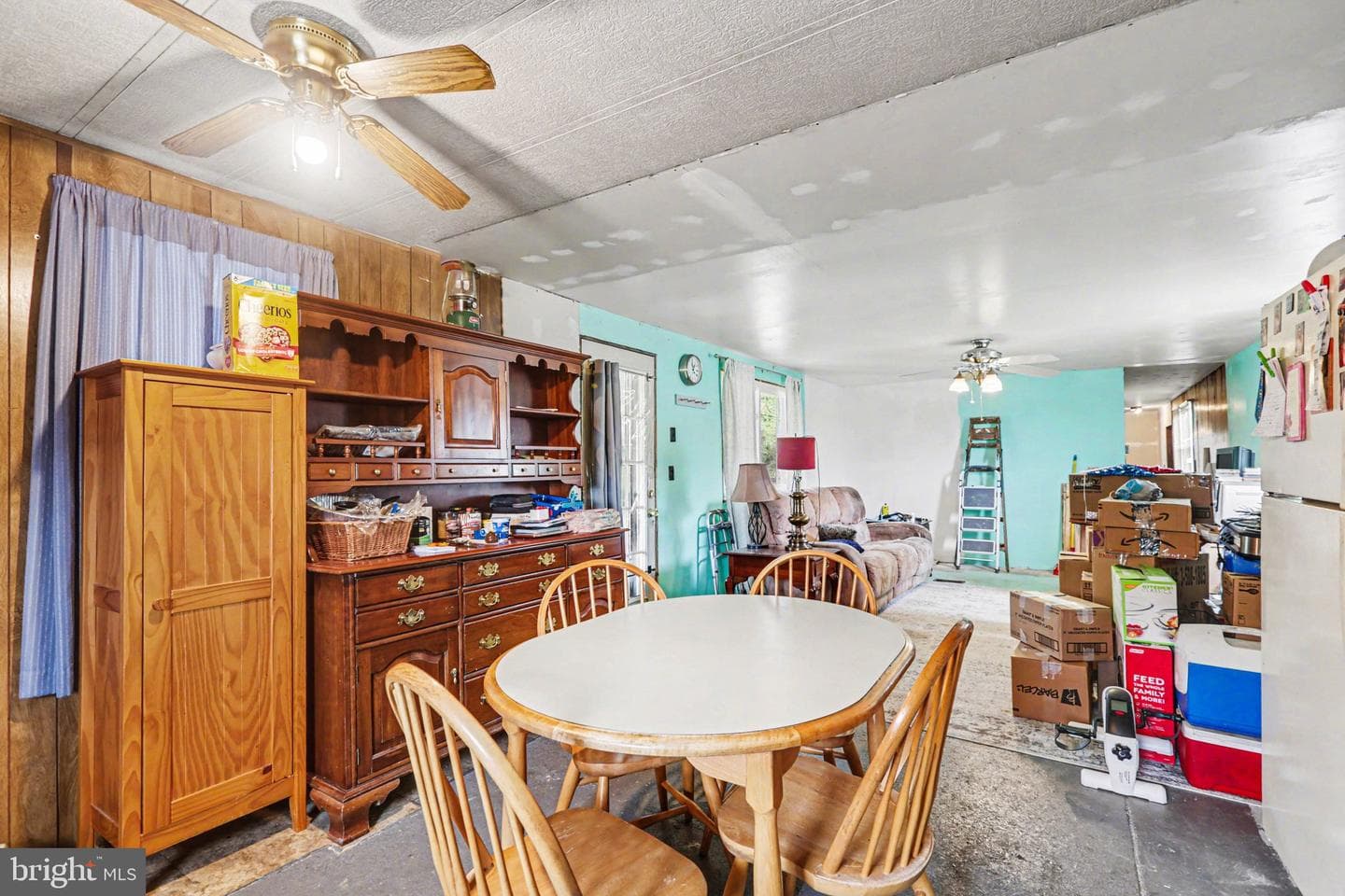 55 Helena Lane photo 6