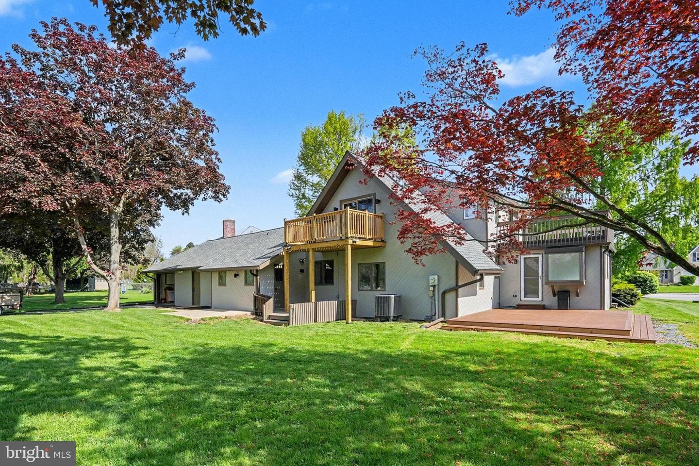 811 Wellington Drive photo 32
