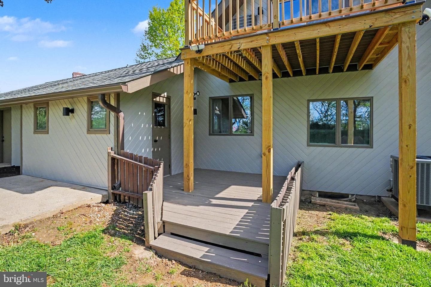 811 Wellington Drive photo 33