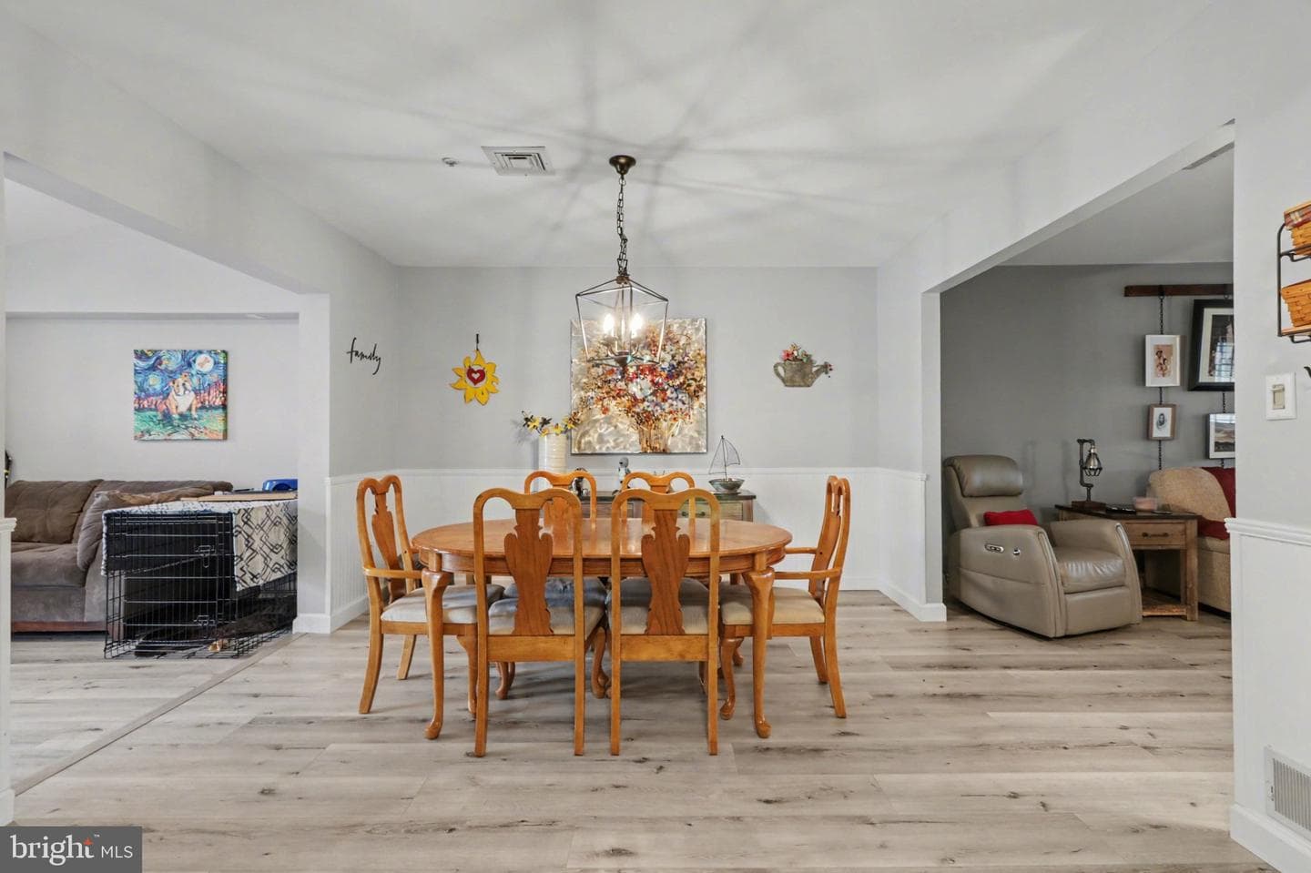 6 Westwood Court photo 23