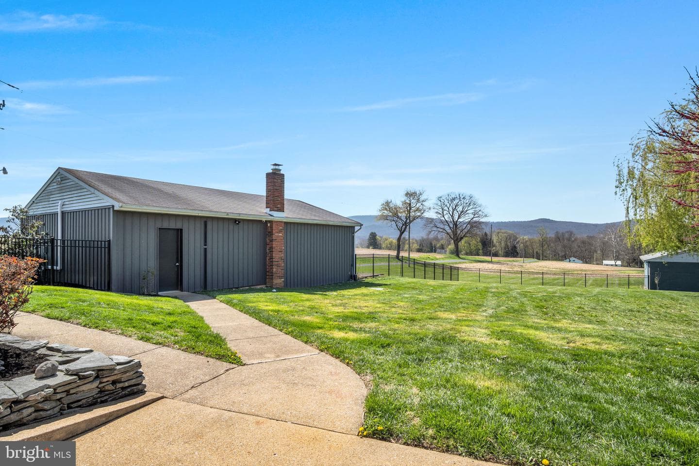 1387 Lutztown Road photo 59
