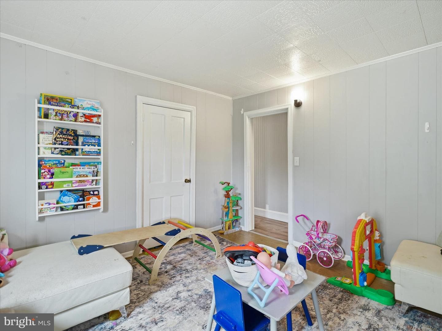 18 Richard Avenue photo 22