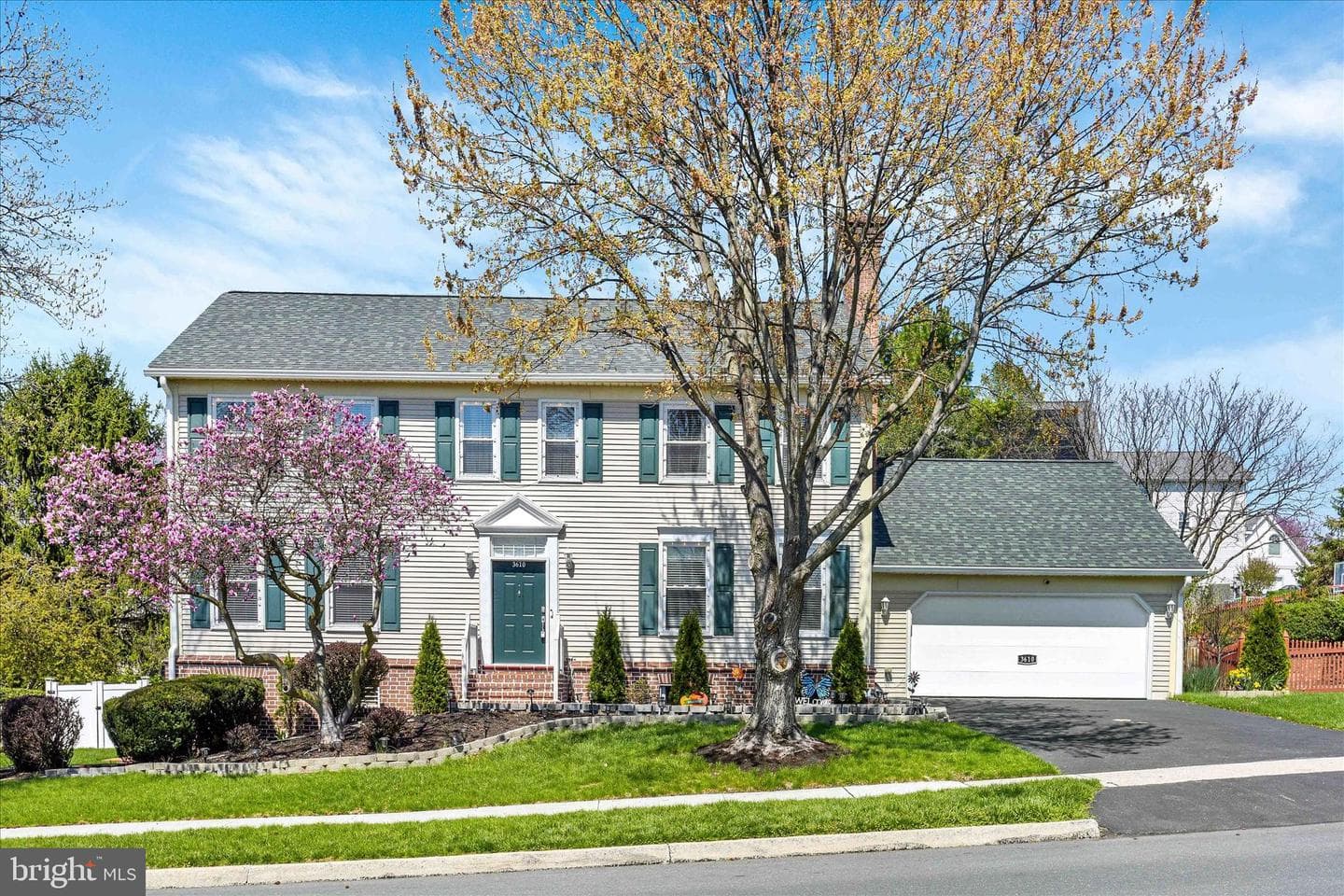 3610 Golfview Drive