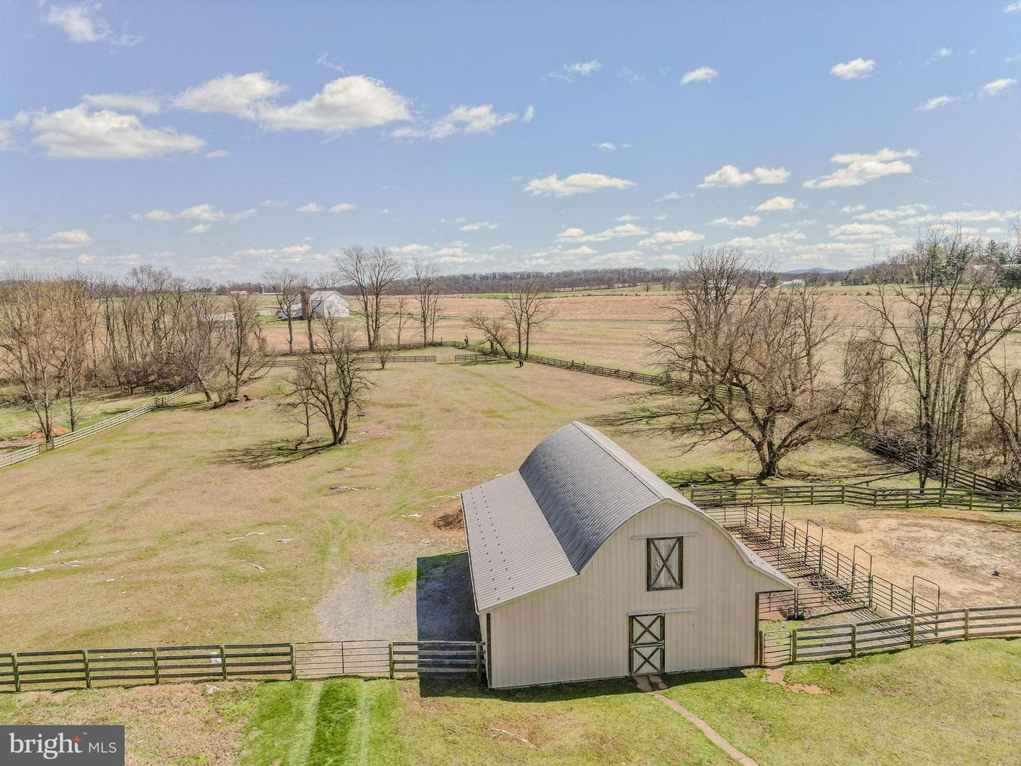 535 S Middlesex Road photo 3