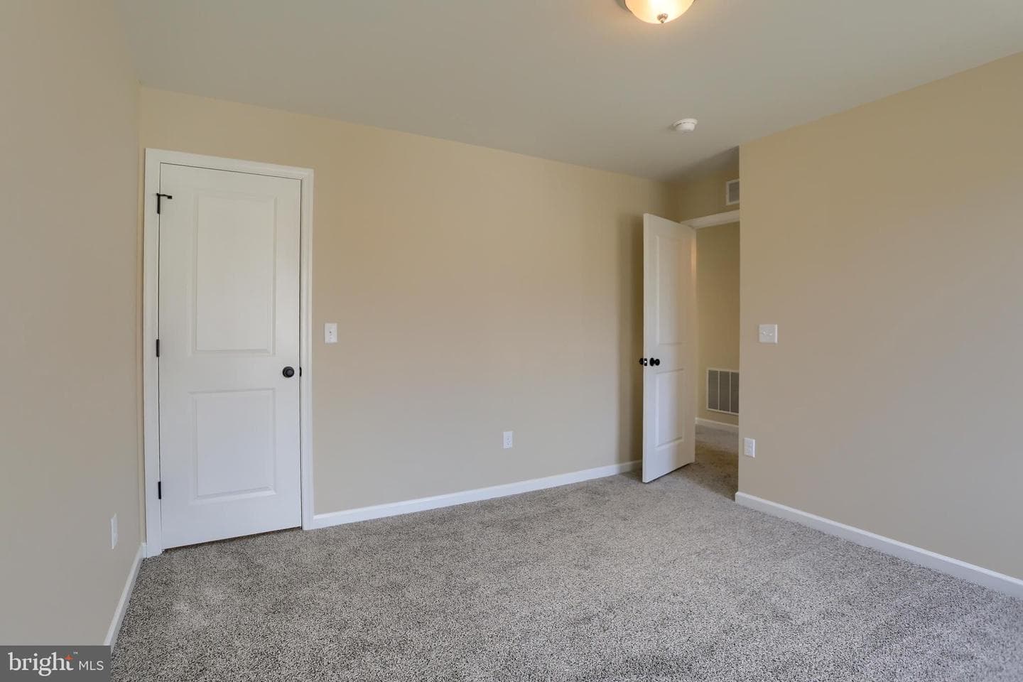 144 Cricket Lane photo 44