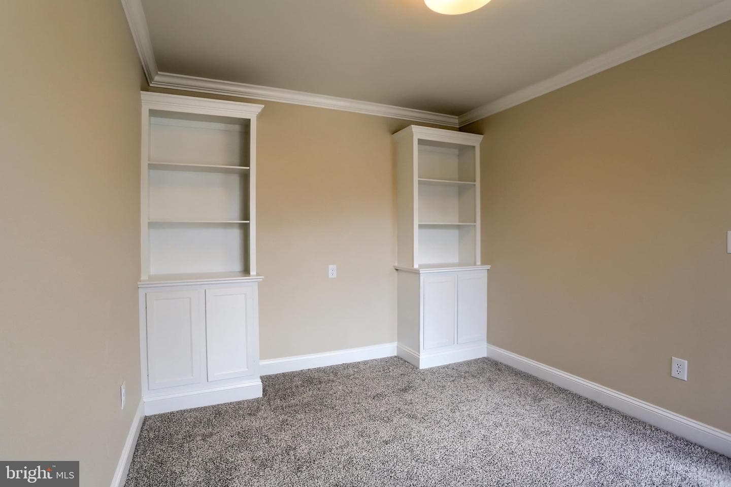 144 Cricket Lane photo 9