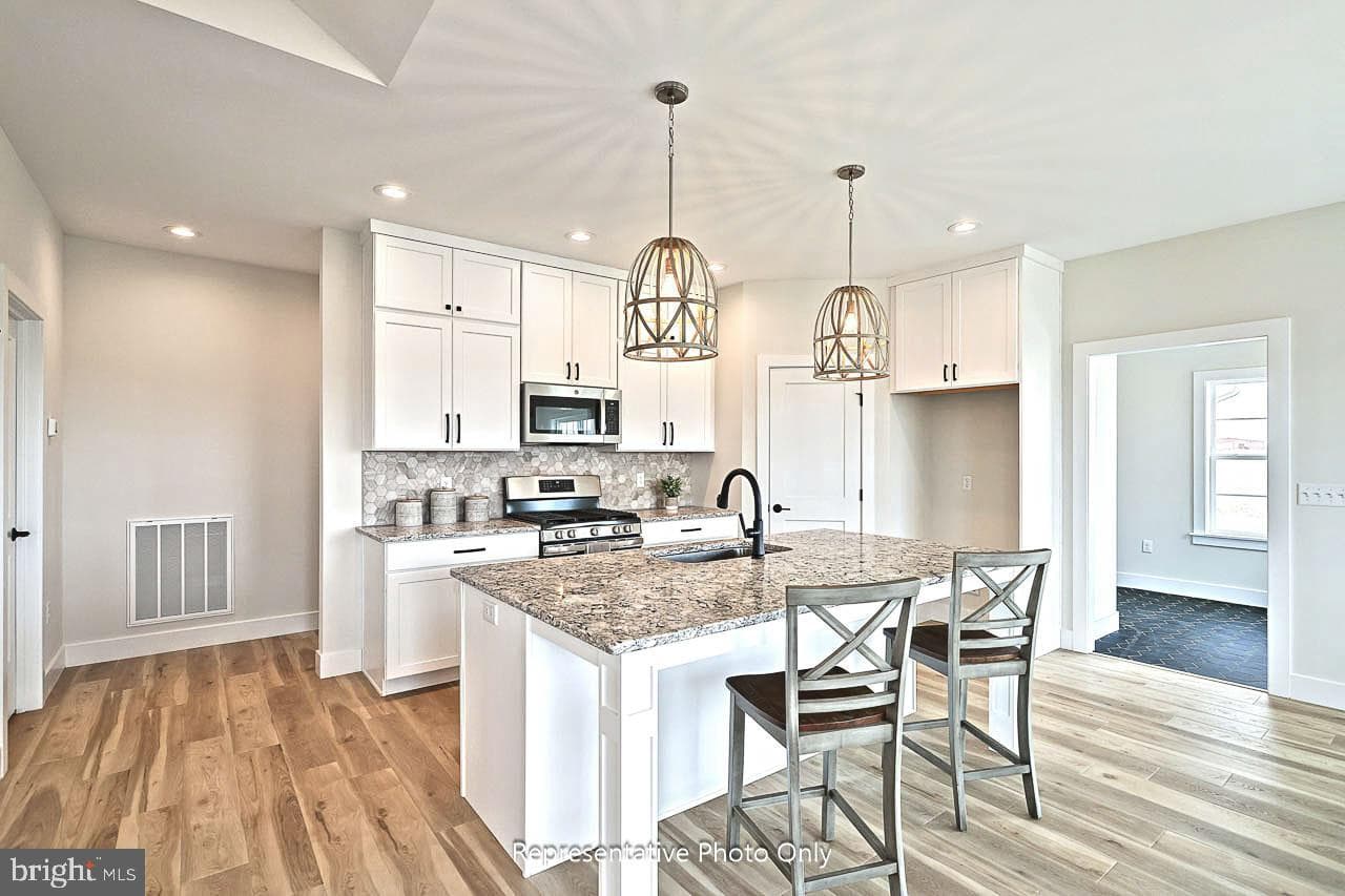 401 Stickley Drive photo 6
