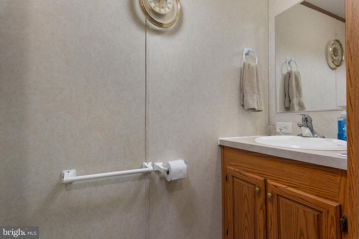 304 Raven Court photo 24