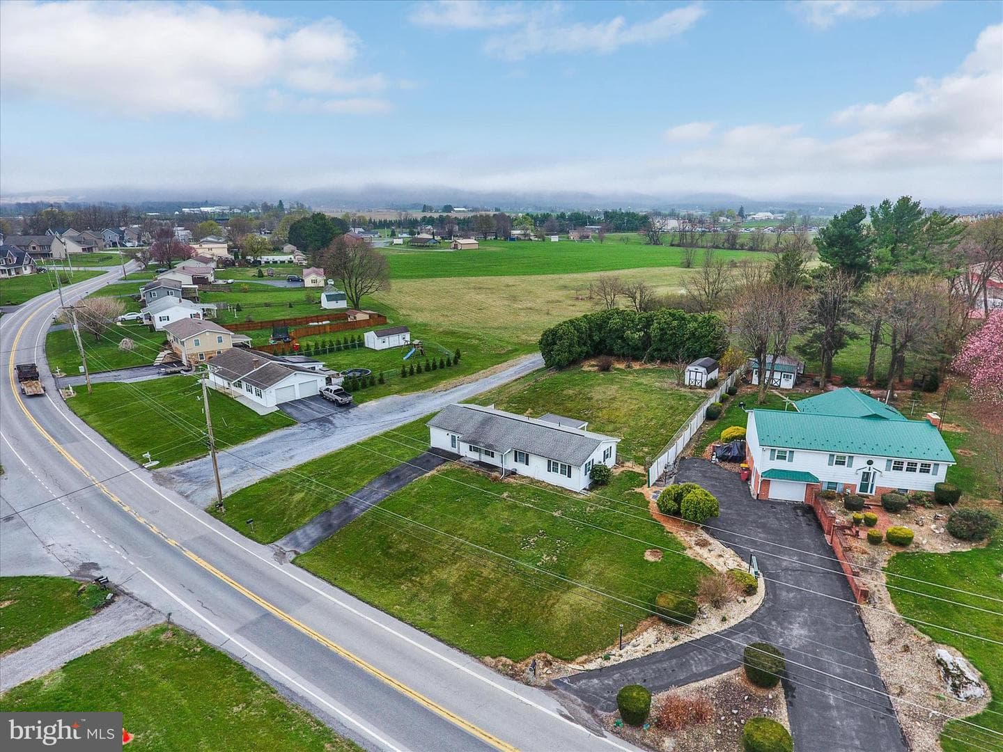 143 Kline Road photo 32