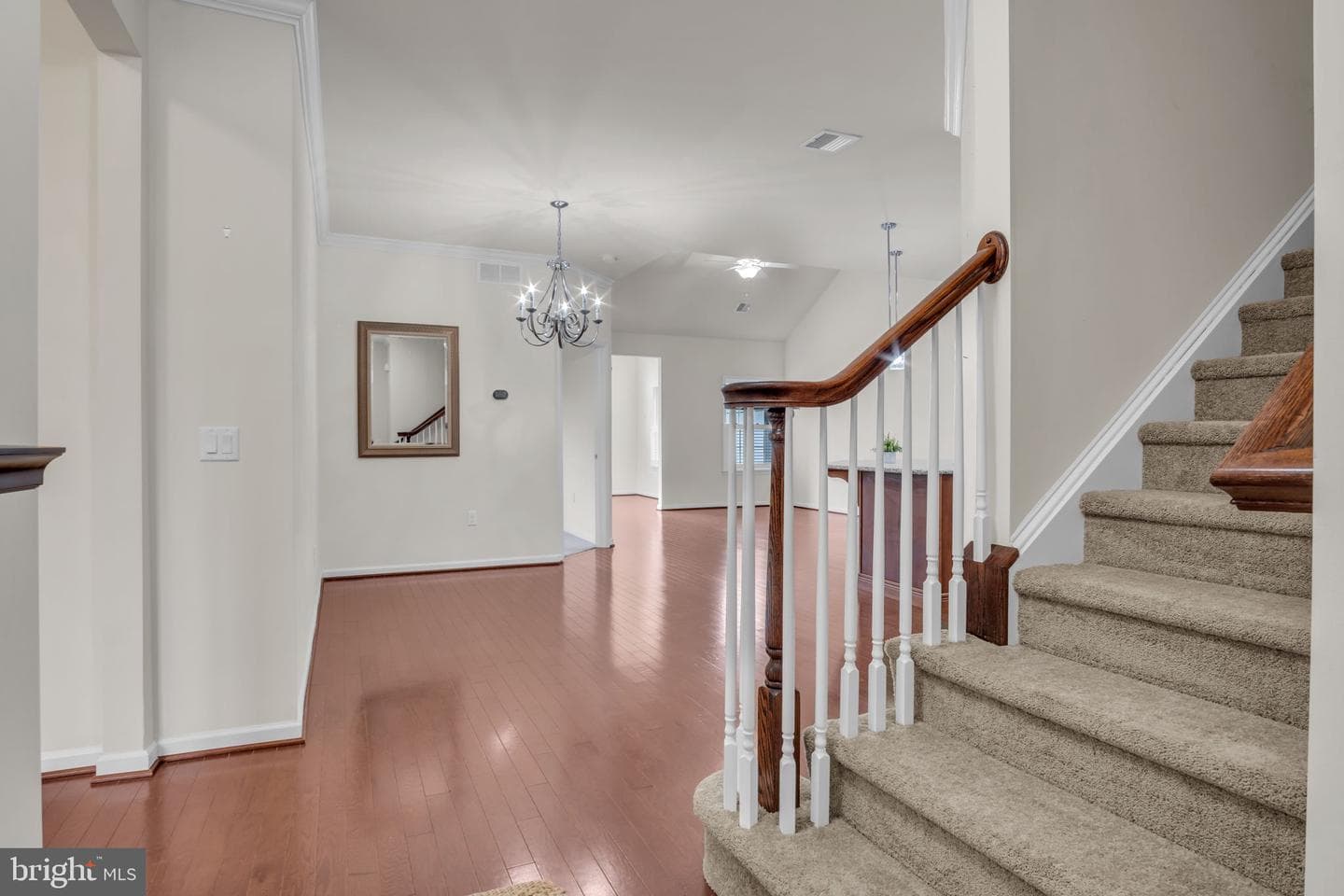 307 Valor Drive photo 4