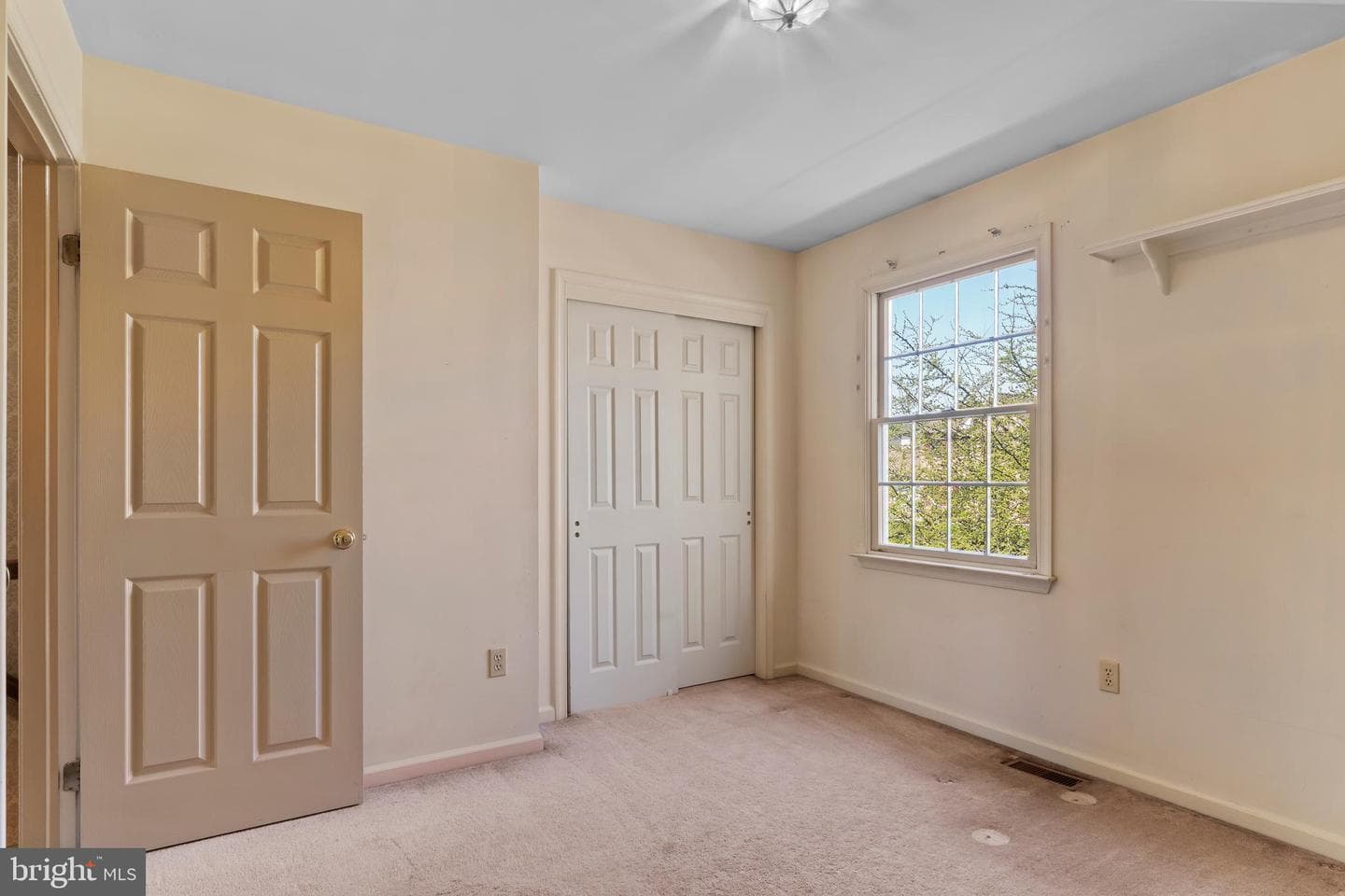 914 Maplewood Lane photo 30