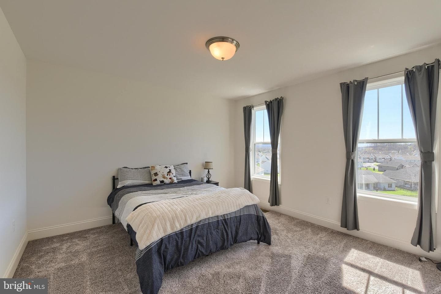 1541 Zestar Drive photo 23
