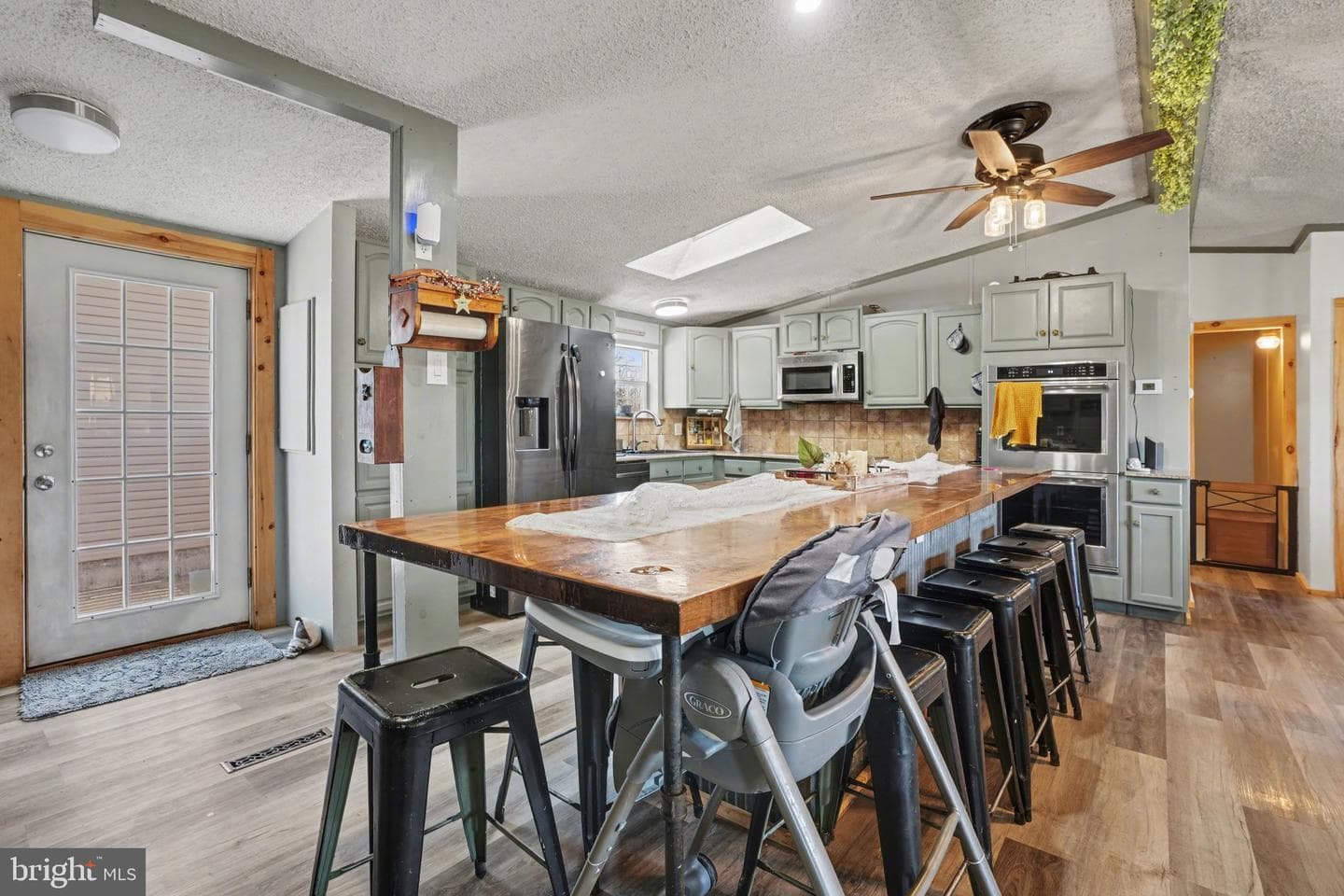 565 Mount Rock Road photo 7