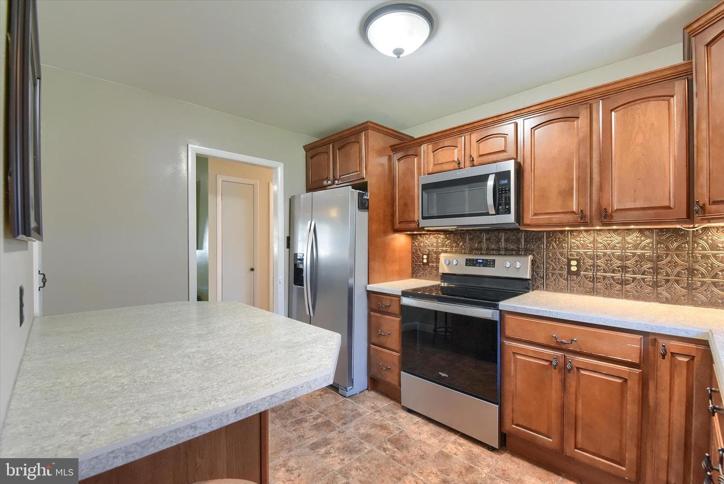 5202 Royal Drive photo 11