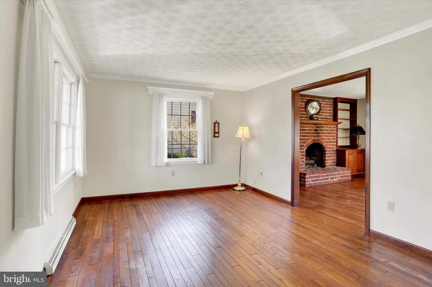 616 Brad Street photo 9