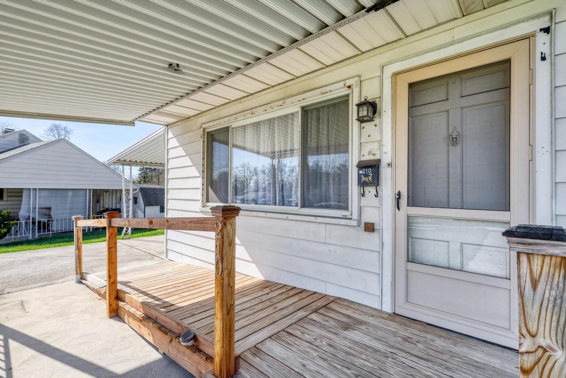 210 Cumberland Drive photo 15