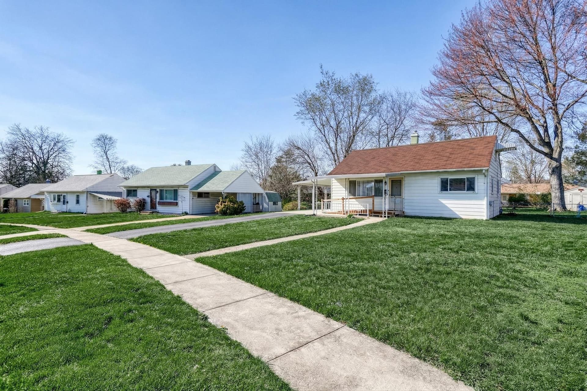 210 Cumberland Drive photo 44