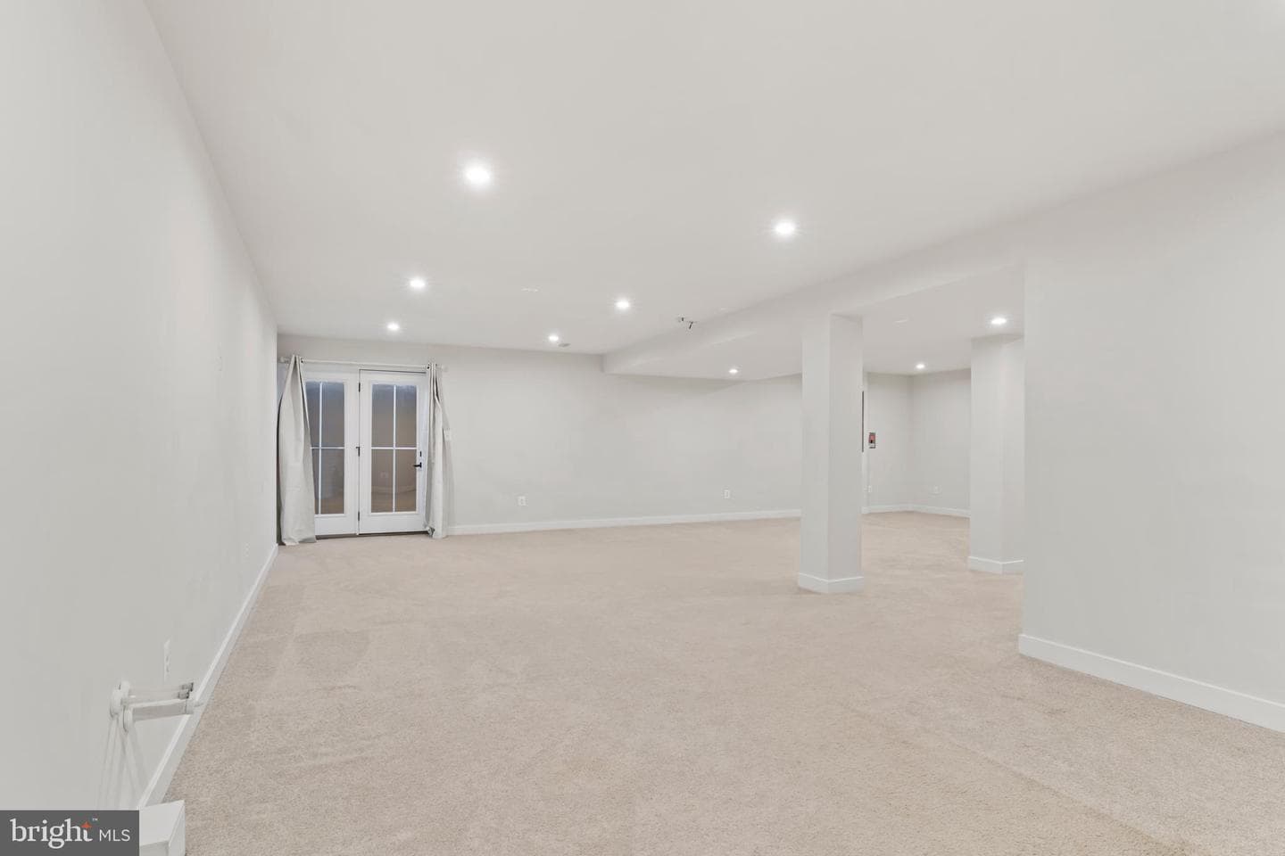 204 Harrier Drive photo 40