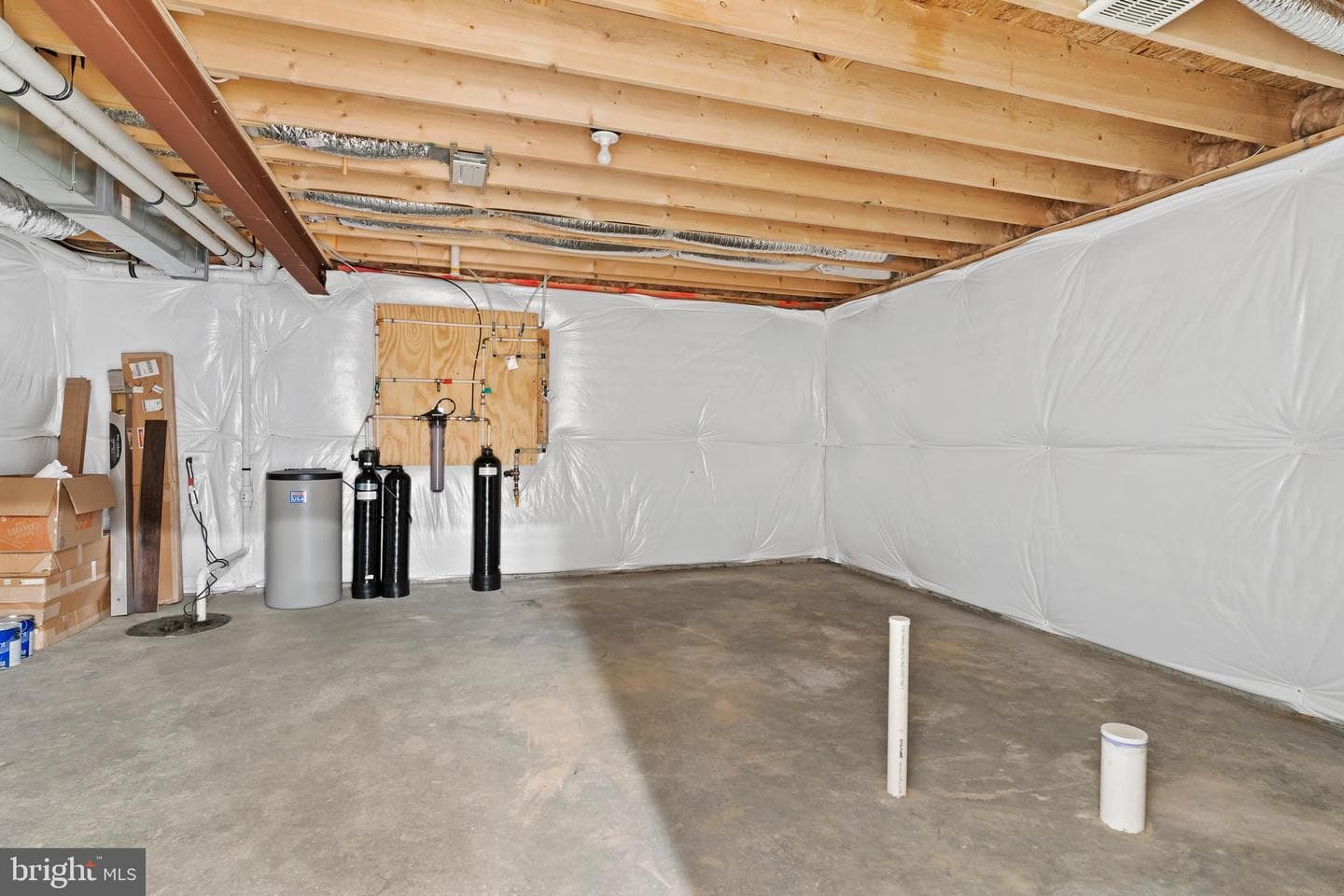204 Harrier Drive photo 42