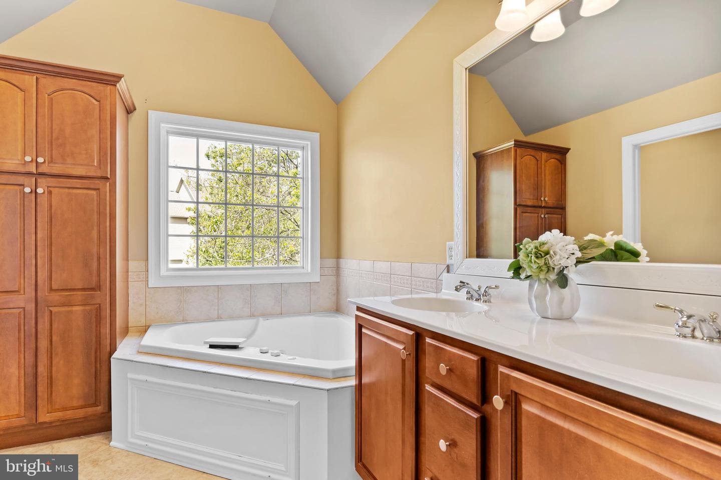 8 Bayberry Road photo 27