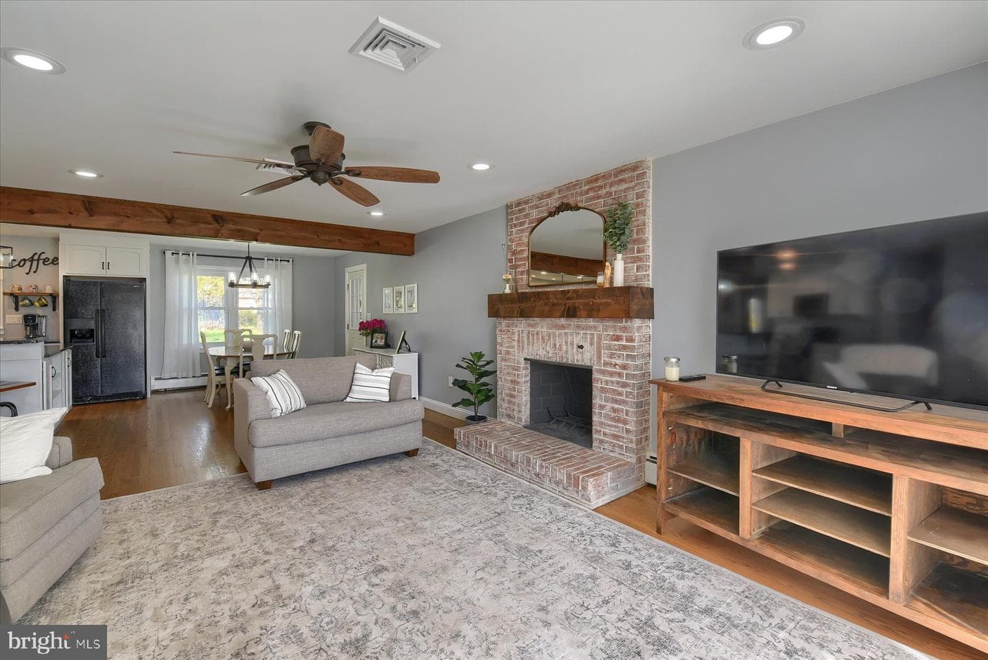1838 Ridgeview Drive photo 14