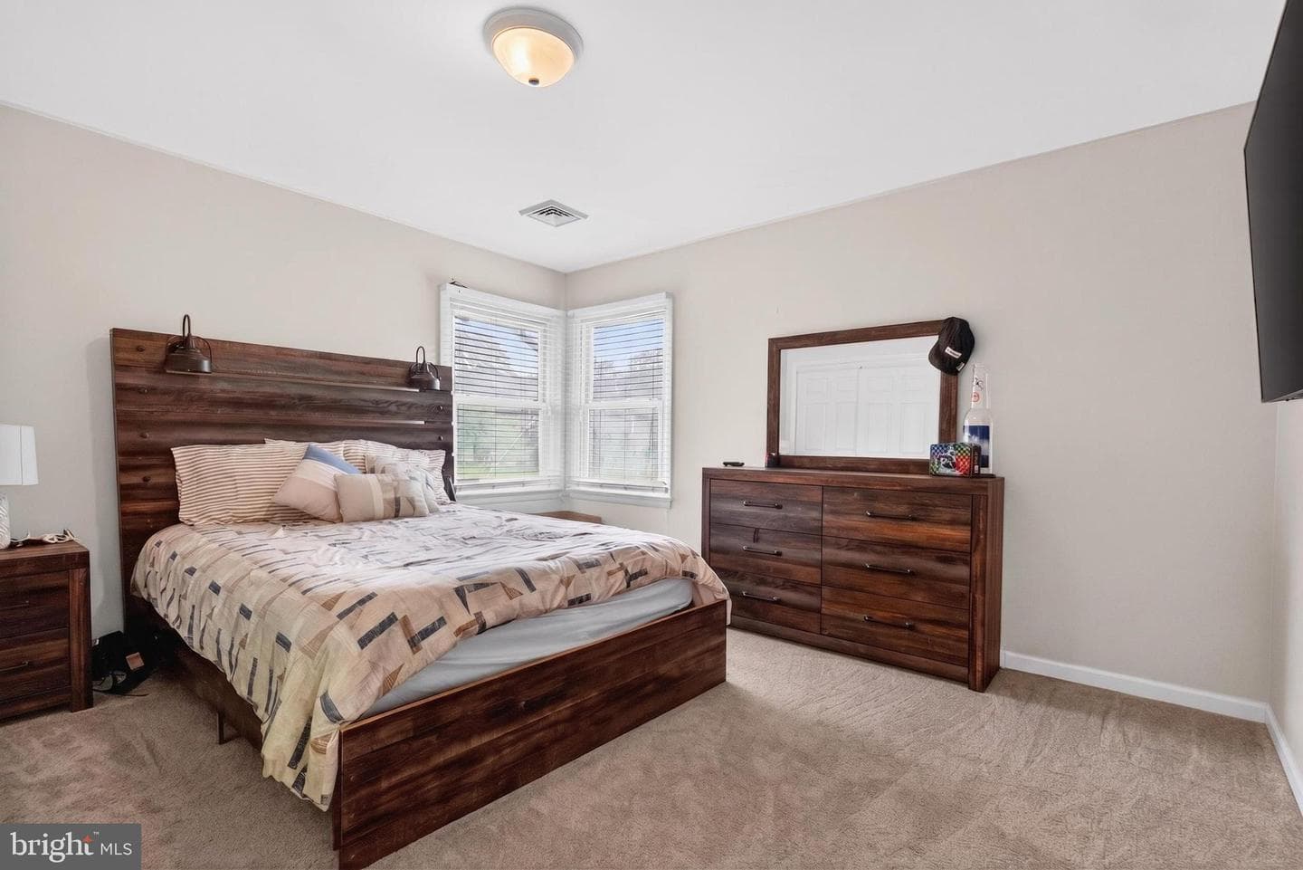 12 White Birch Avenue photo 16
