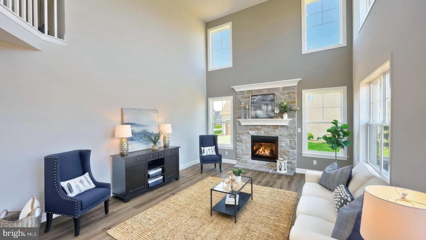 104 Devonshire Terrace photo 4