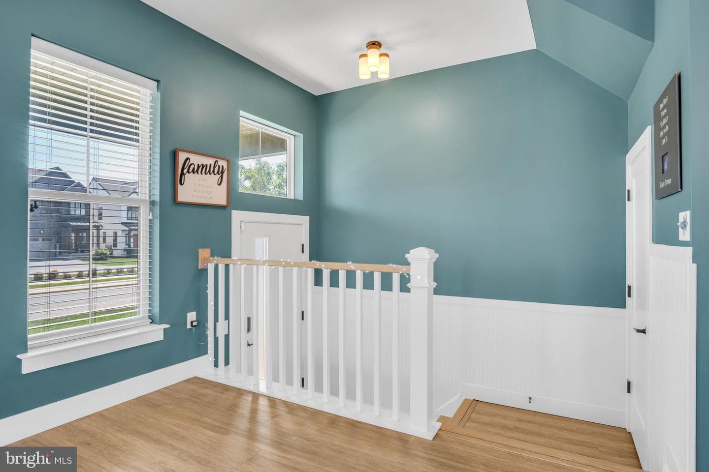 215 Estate Drive photo 22