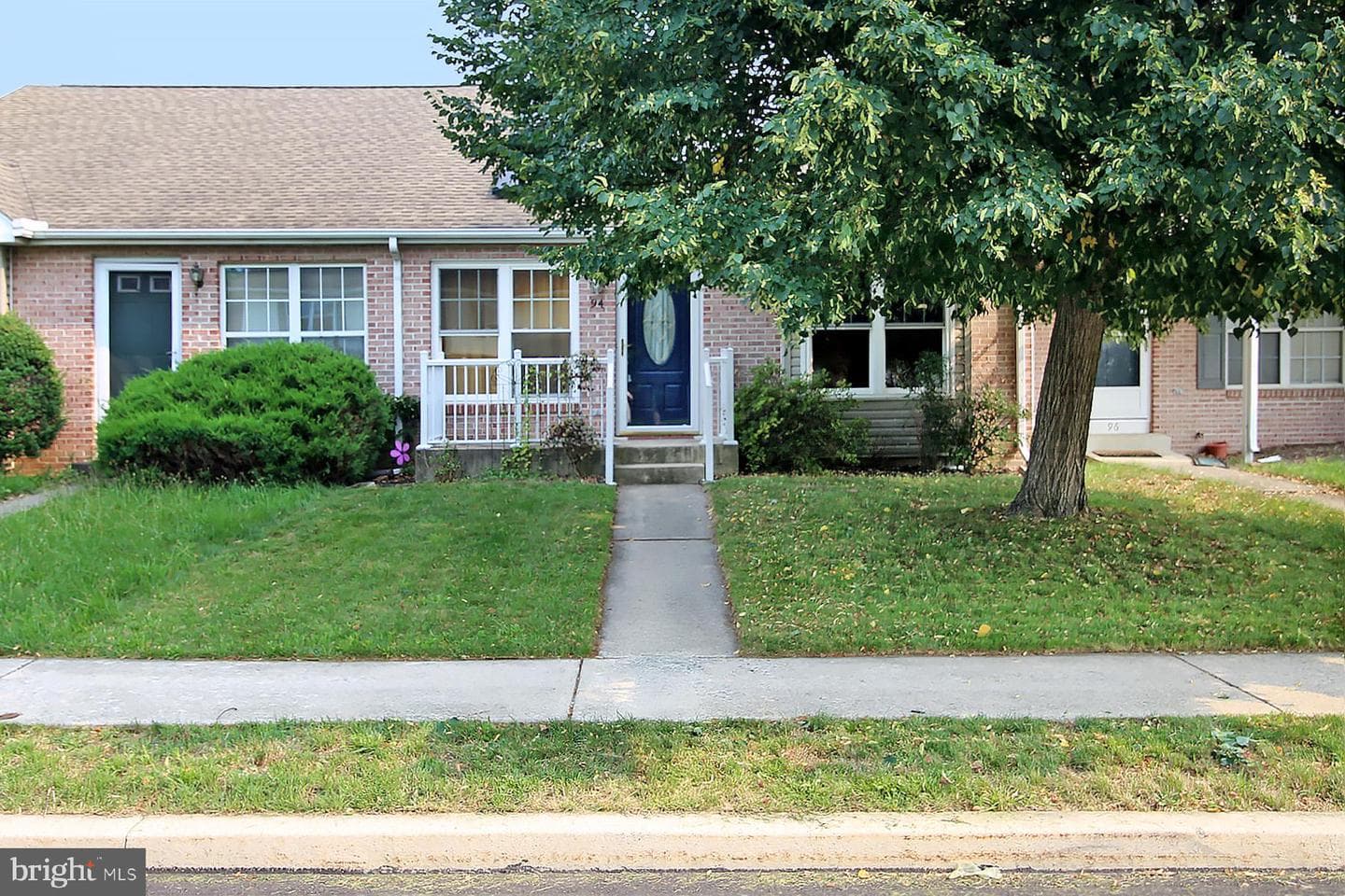 94 Tory Circle photo 1