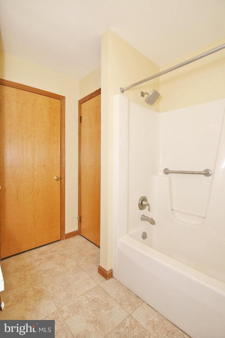 94 Tory Circle photo 19