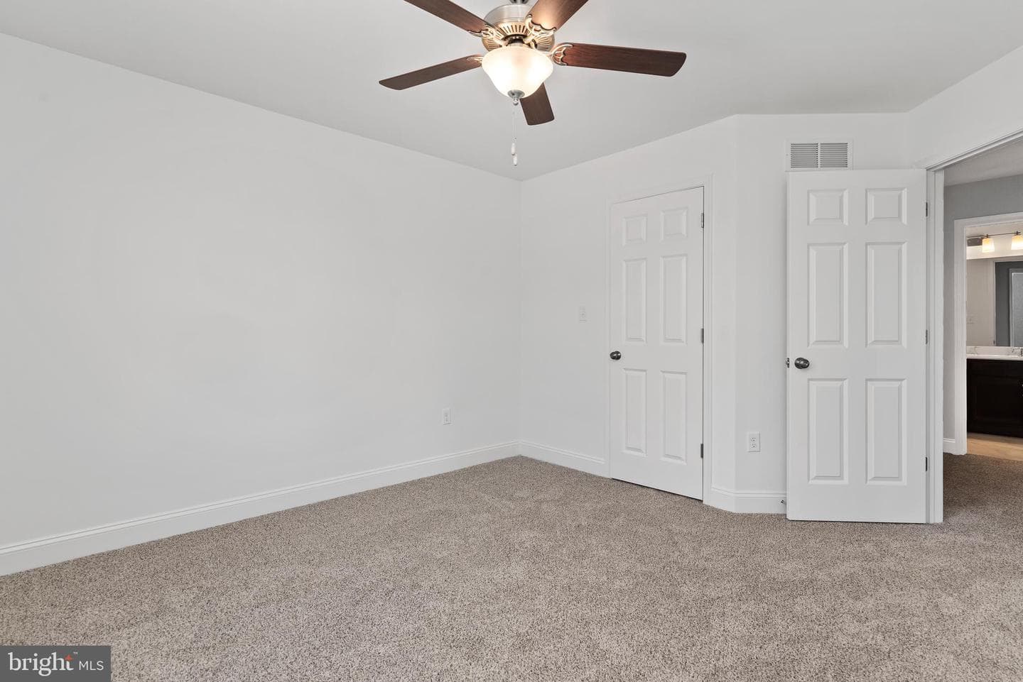 661 Brittany Drive photo 12