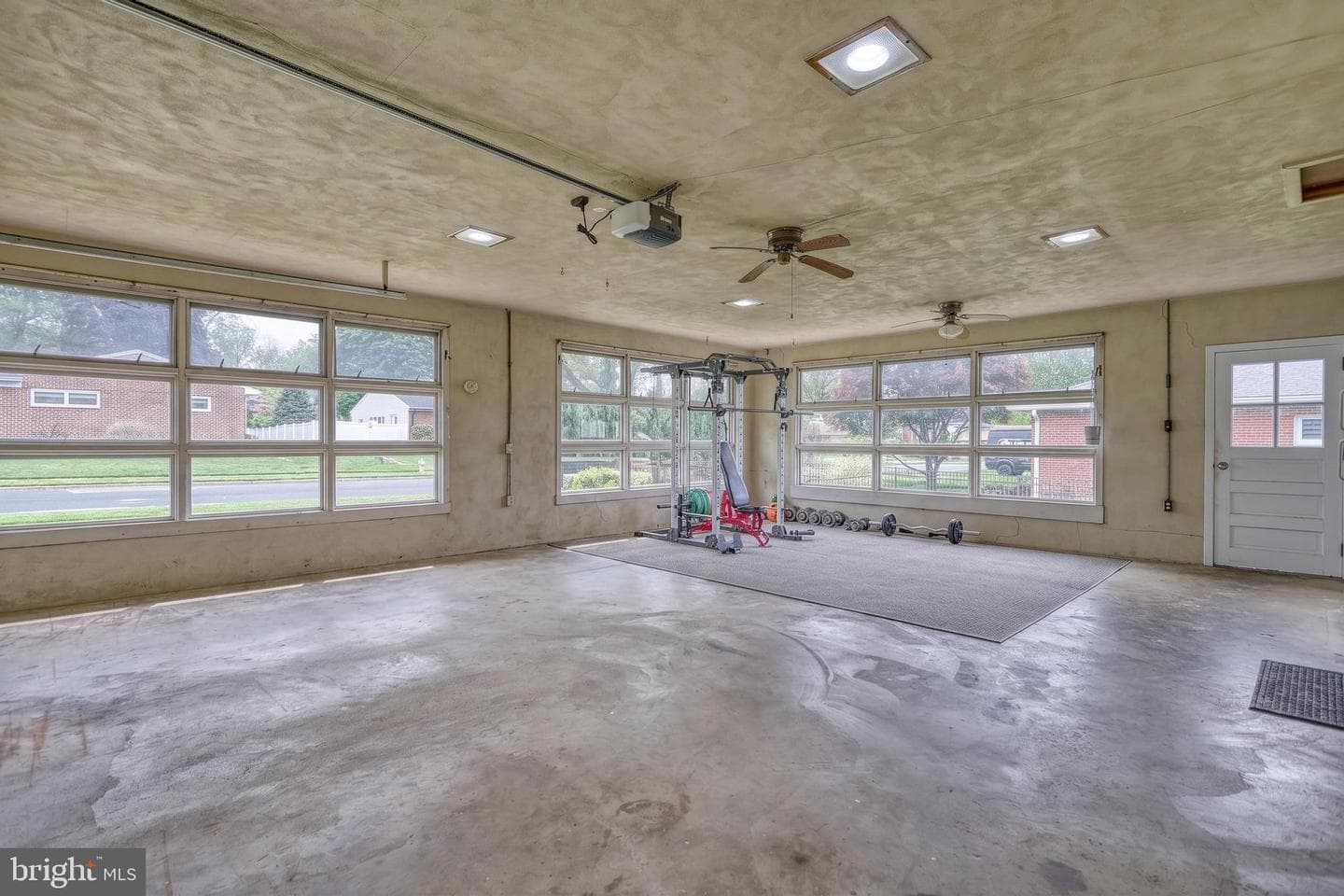 52 Center Drive photo 21