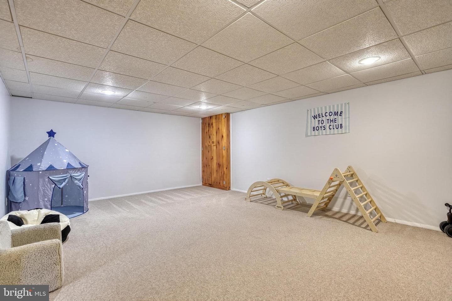 52 Center Drive photo 23