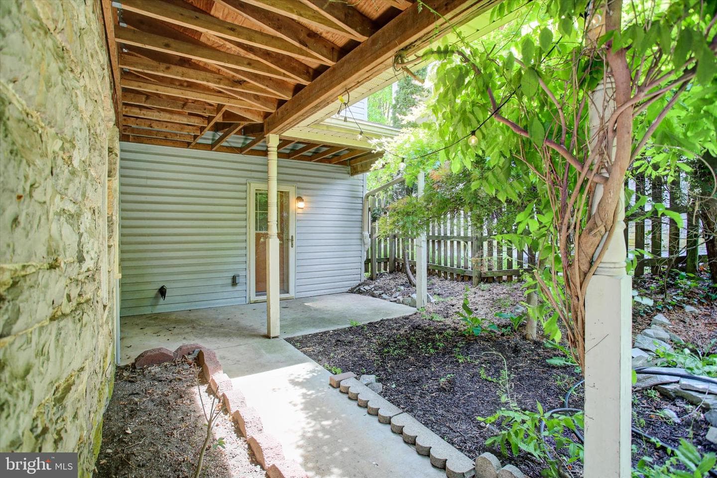 55 E Main Street photo 45