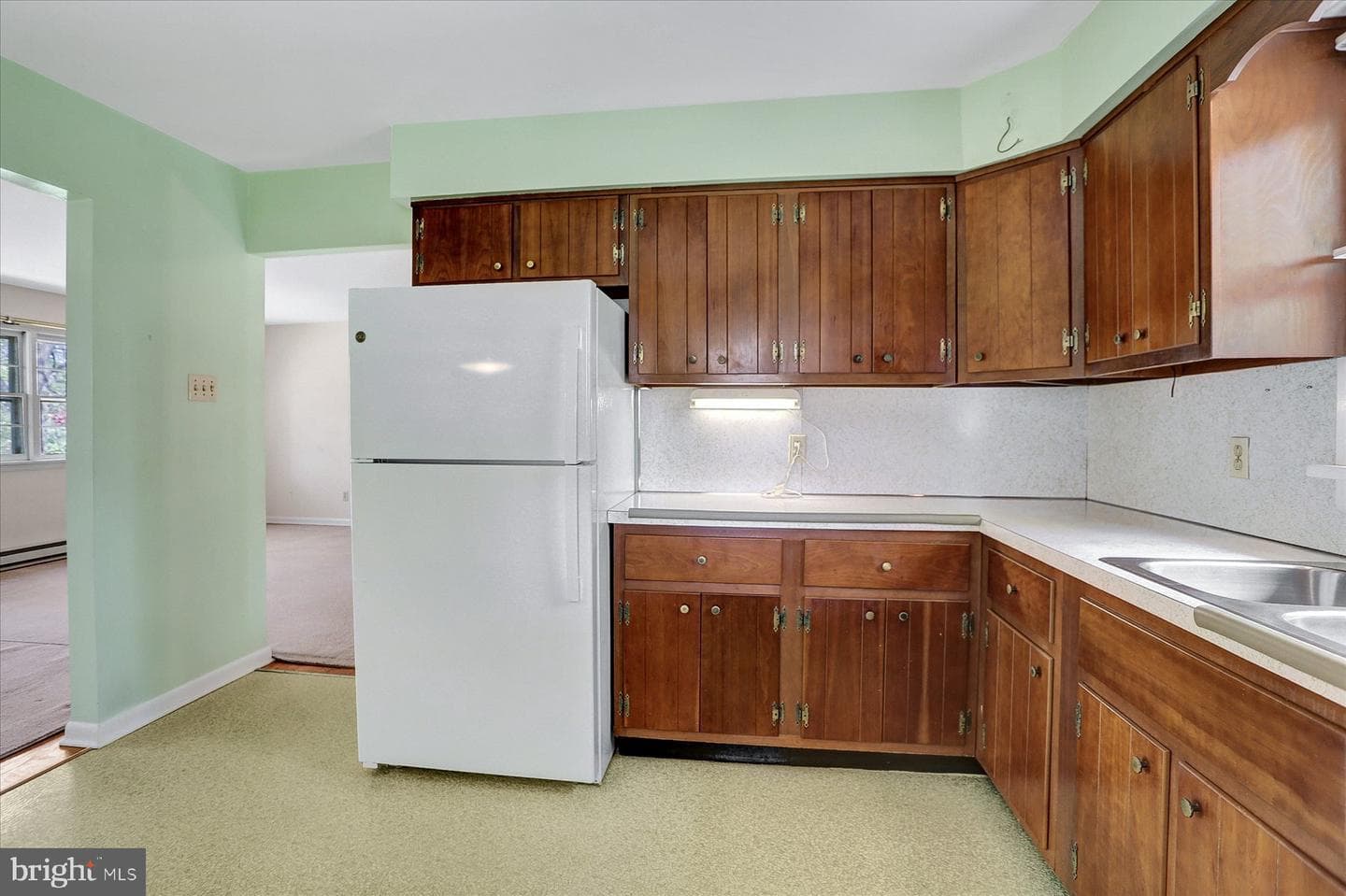 8 W Winding Hill Road photo 4