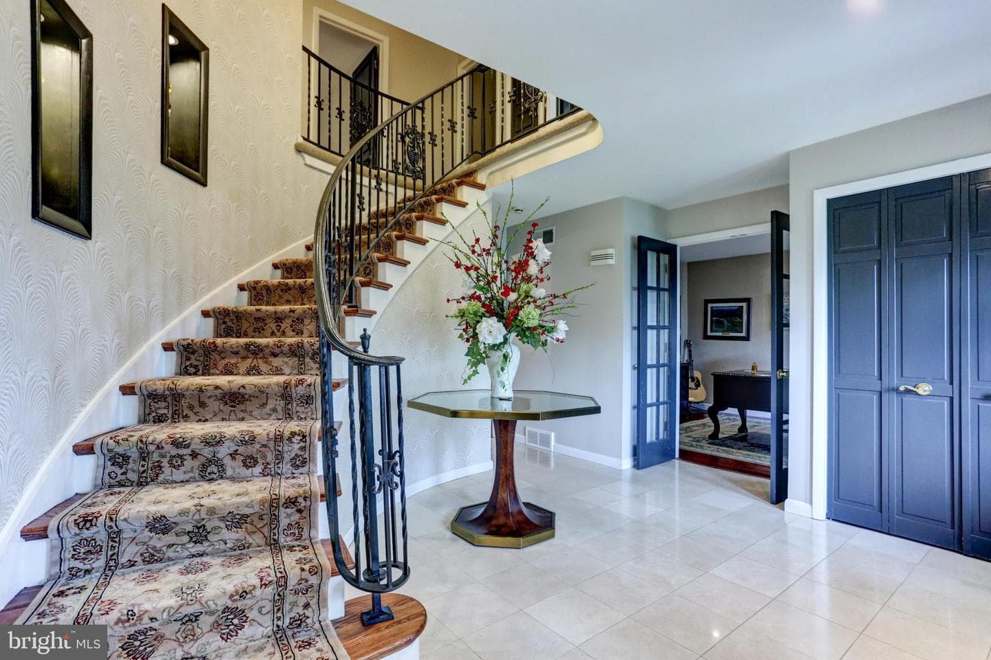 508 Gale Road photo 5