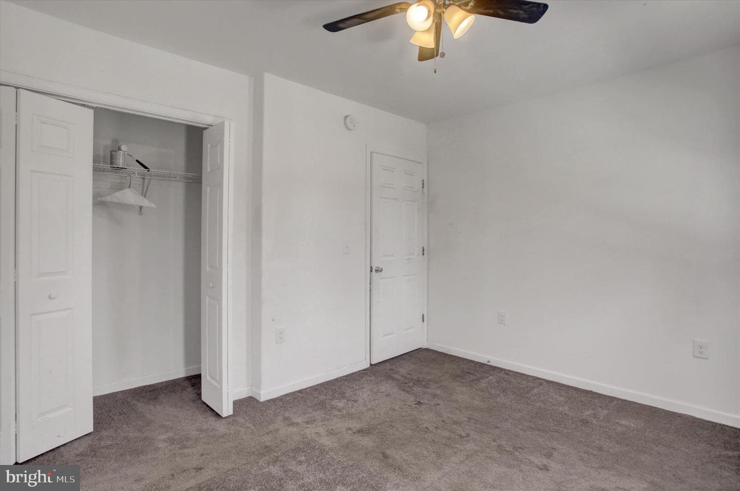 114 E Orange Street photo 12