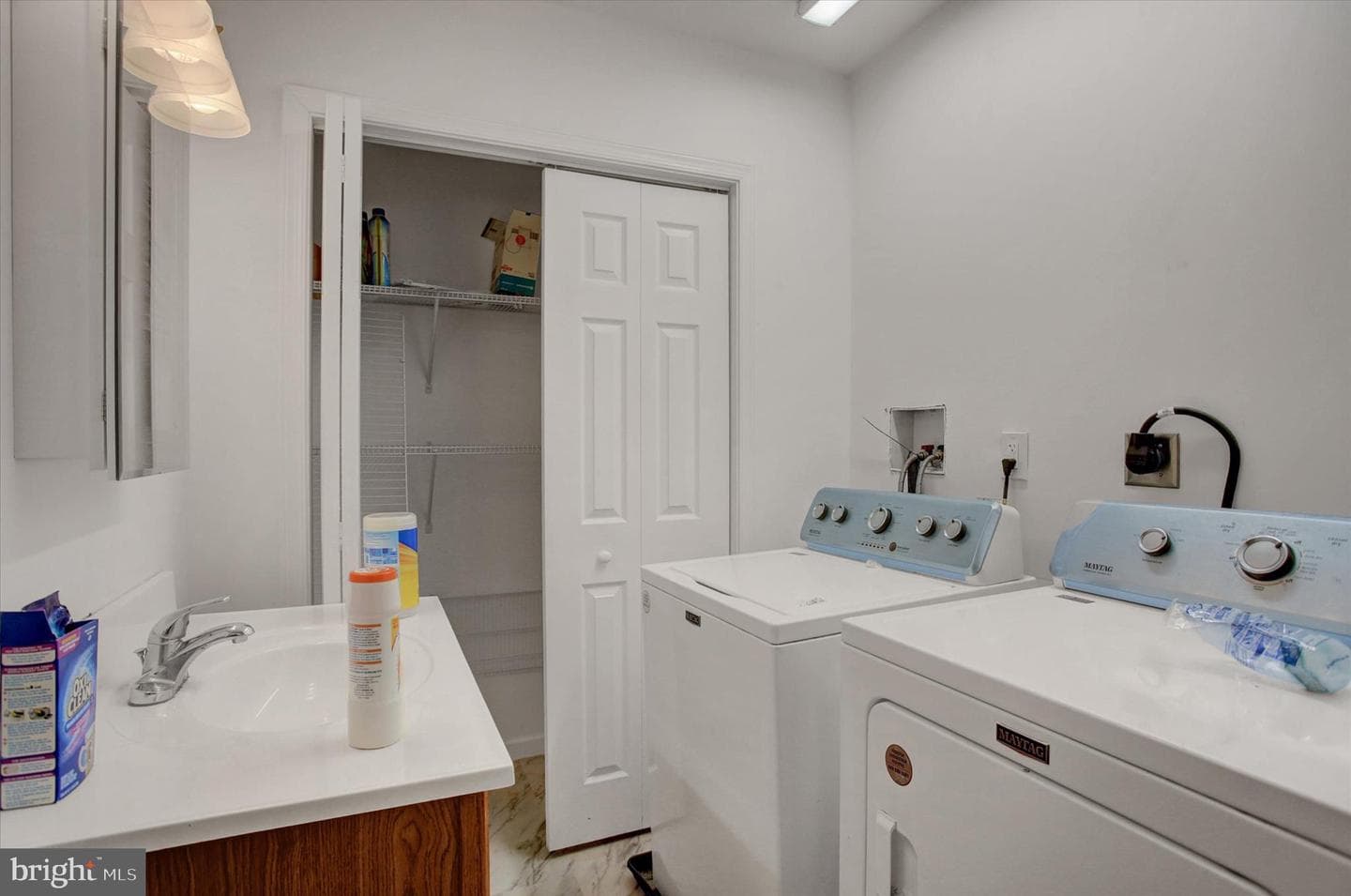 114 E Orange Street photo 14
