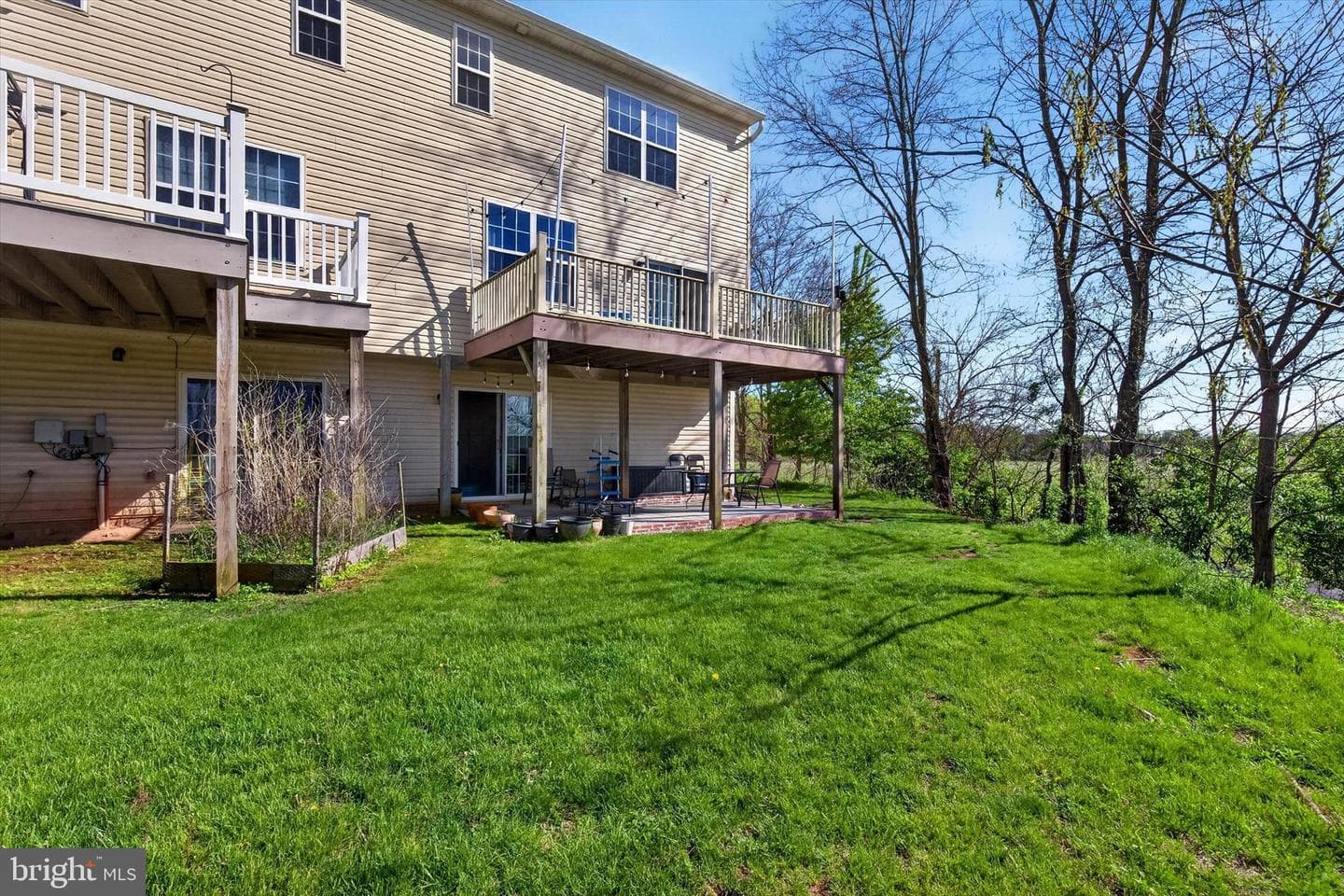 407 Brook Meadow Drive photo 32