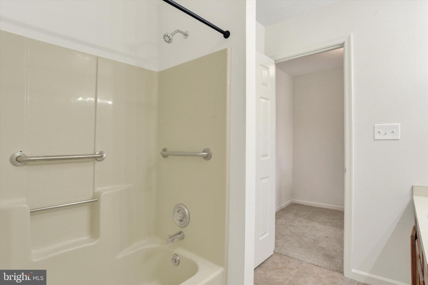 883 Old Silver Spring Road photo 23