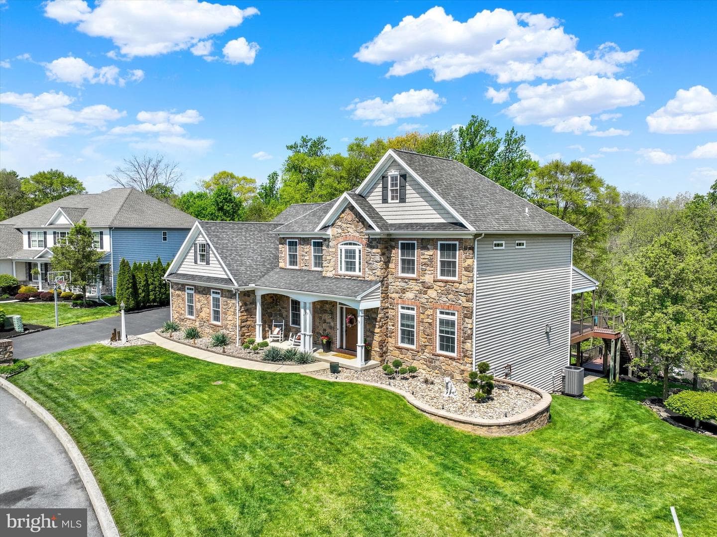 1416 Summit Way photo 82