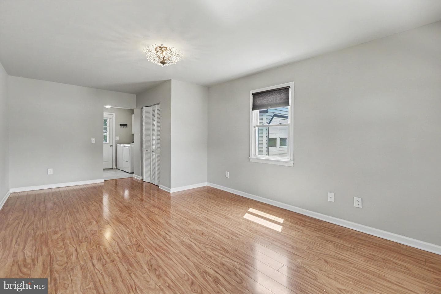 65 Fairview Street photo 11