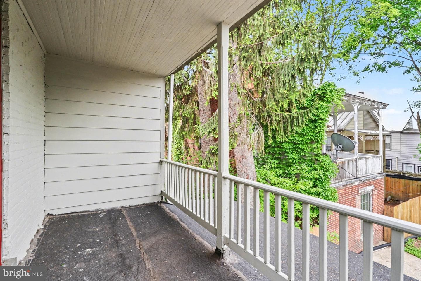 108 W Pomfret Street photo 23