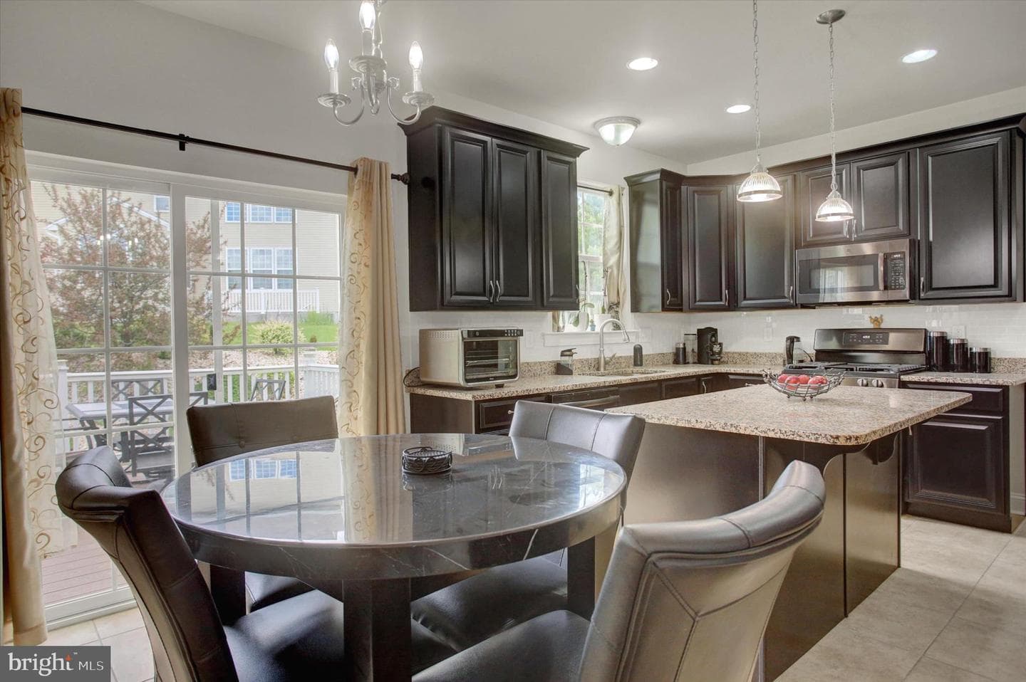8 Tanglewood Drive photo 23
