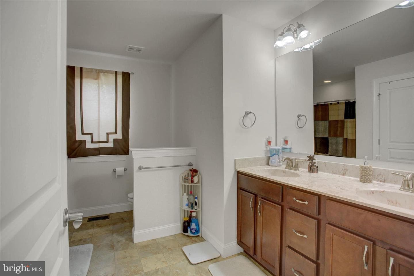 8 Tanglewood Drive photo 34