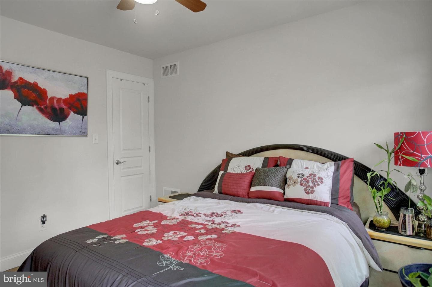 8 Tanglewood Drive photo 43