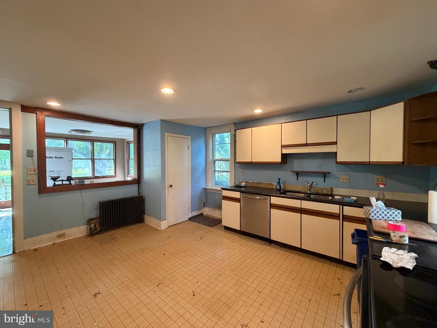 820 S York Street photo 11
