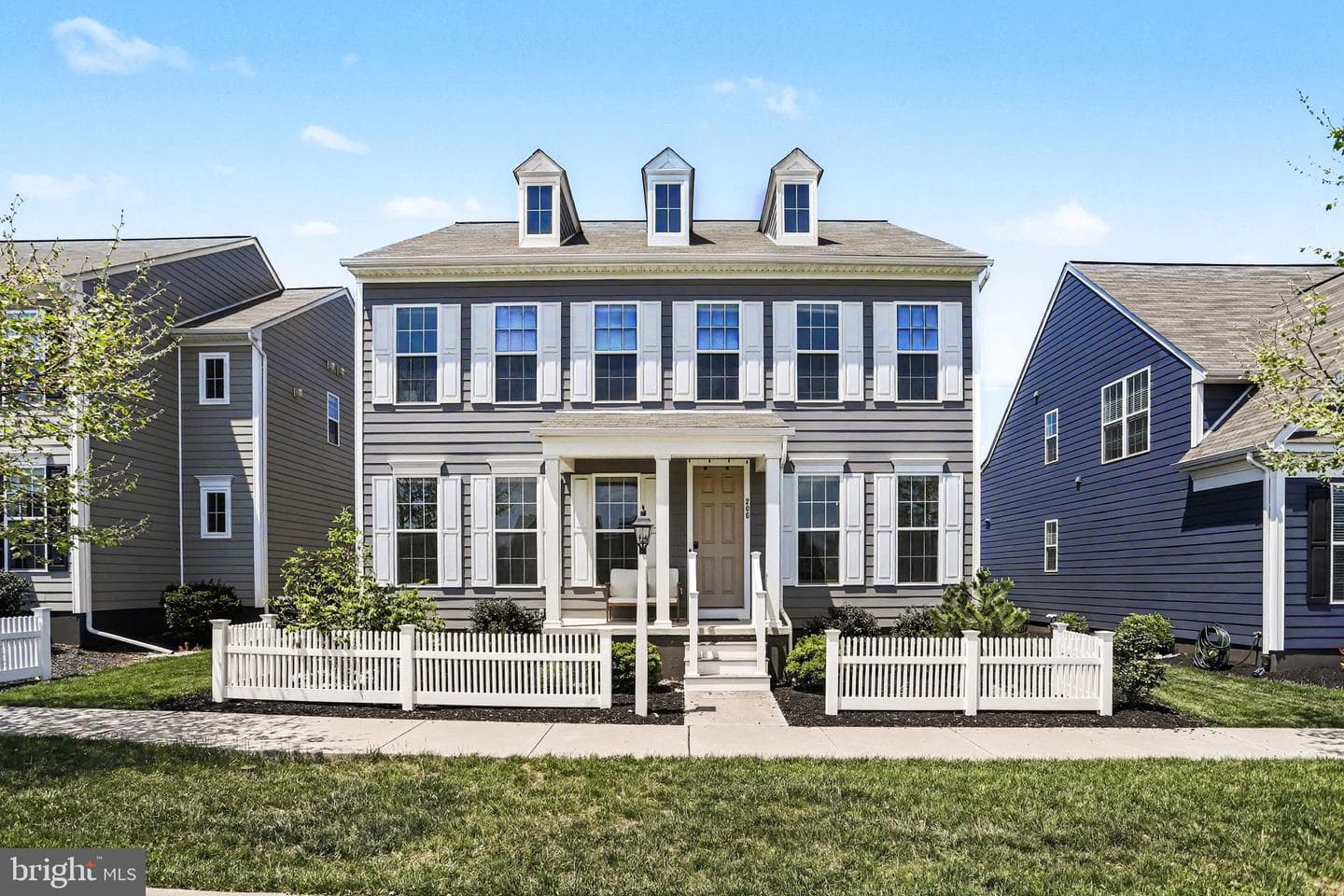 206 Annika Way photo 3
