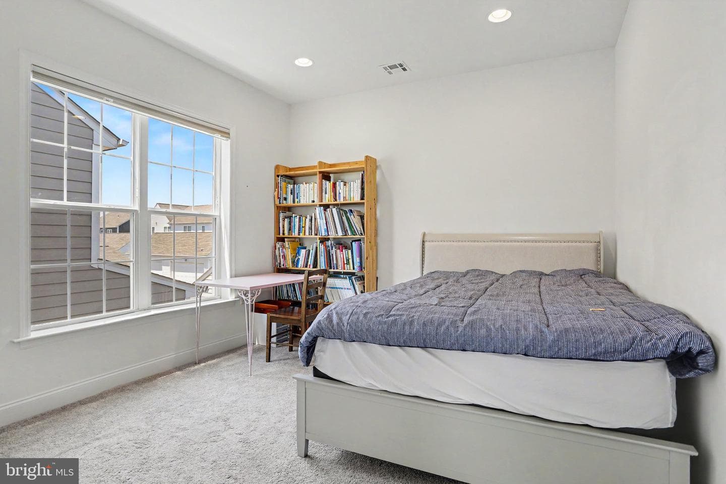 206 Annika Way photo 33
